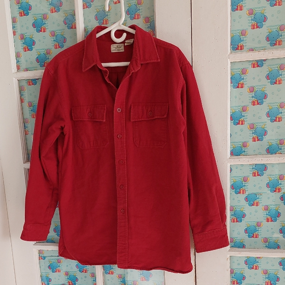 L.L. Bean Classic Red Men's Shirt Size Large